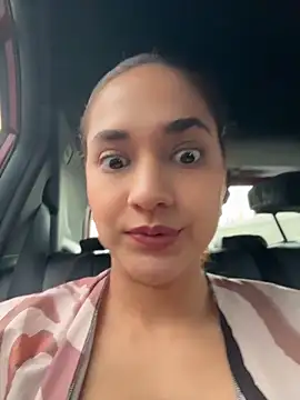 CuteeRose online show from May 22, 3:21 pm