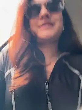 CuteeRose online show from May 26, 2:04 pm