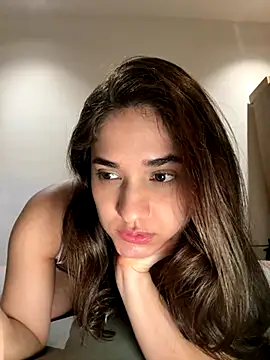 CuteeRose online show from December 5, 8:17 pm