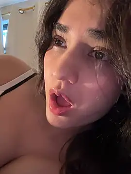 CuteeRose online show from January 19, 3:05 pm