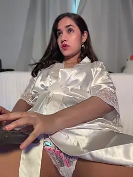 CuteeRose online show from May 8, 4:22 pm