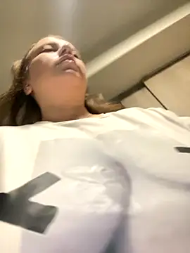 Marry Jane Watson online show from December 19, 9:39 pm