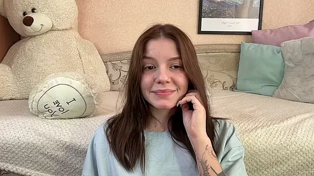 mia   mi online show from January 21, 10:52 am