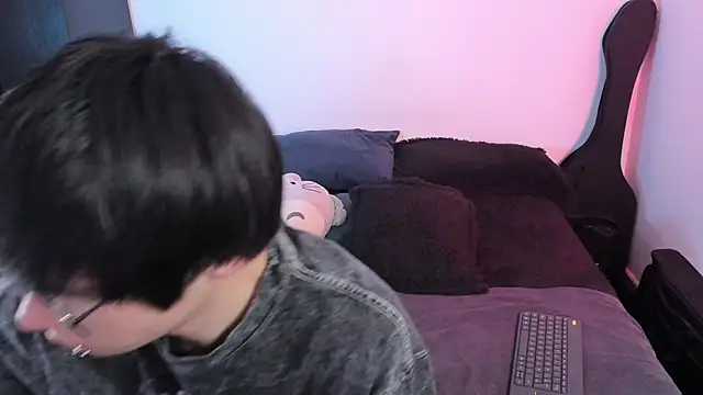 Aventure Twinks online show from December 3, 5:12 pm