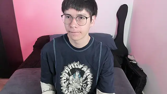 Aventure Twinks online show from January 13, 6:34 pm