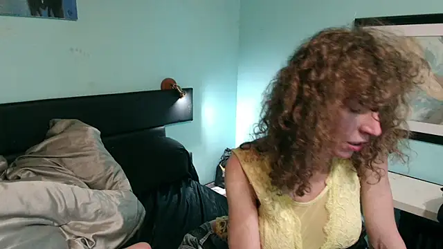 Prxscillia Tx online show from April 9, 6:36 pm