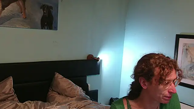 Prxscillia Tx online show from April 15, 7:58 pm