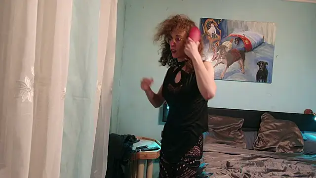 Prxscillia Tx online show from February 5, 7:21 pm