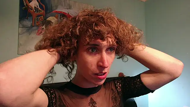 Prxscillia Tx online show from April 12, 6:33 pm