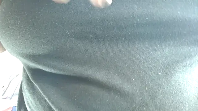 Snapshot of Indian_tracy chatting on November 15, 10:08 am Indian tracy online show from November 15, 10:08 am