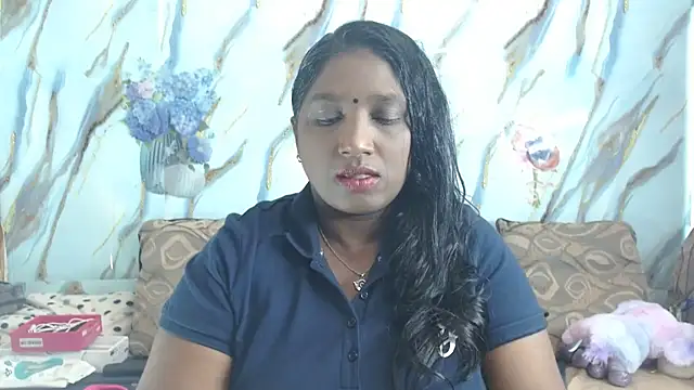 Snapshot of Indian_tracy chatting on May 5, 9:01 am Indian tracy online show from May 5, 9:01 am