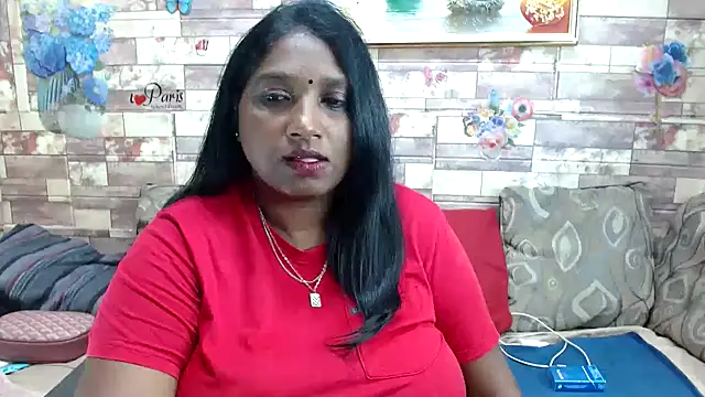Snapshot of Indian_tracy chatting on November 22, 9:52 am Indian tracy online show from November 22, 9:52 am