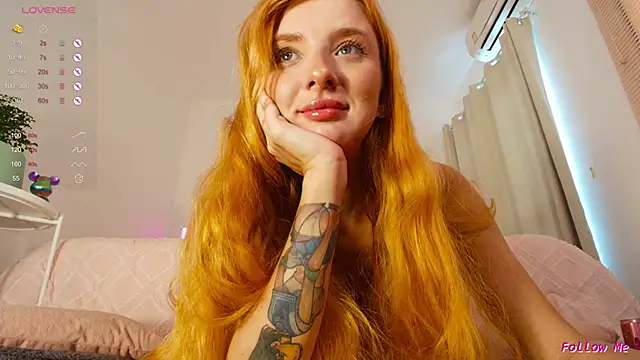 Snapshot of AudreyDevil chatting on October 27, 9:21 am AudreyDevil online show from October 27, 9:21 am