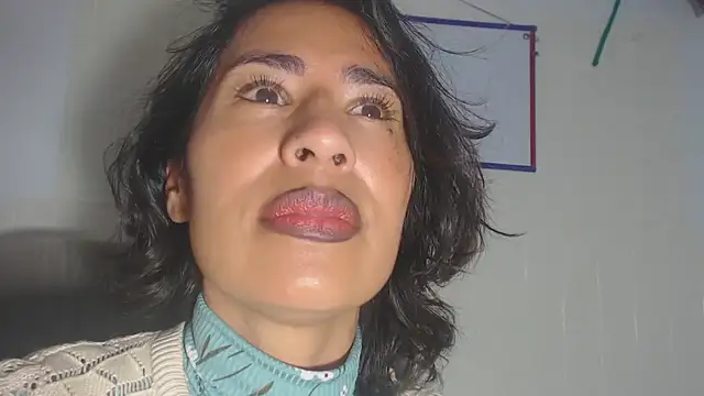 fantasty nylon online show from November 3, 11:30 pm