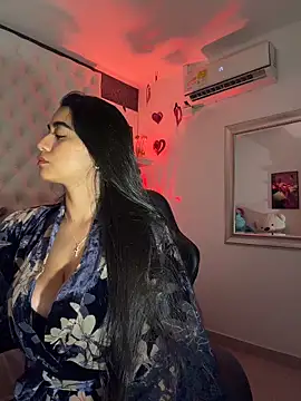 ZarahEvans online show from March 3, 8:05 pm