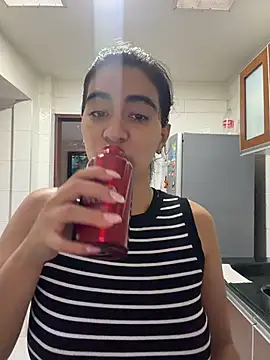 ZarahEvans online show from March 28, 9:49 pm