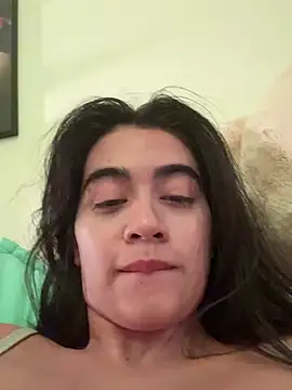 Snapshot of ZarahEvans chatting on January 24, 10:51 pm ZarahEvans online show from January 24, 10:51 pm