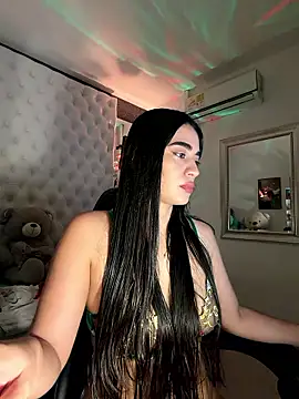 ZarahEvans online show from January 15, 8:01 pm