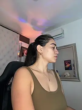 Snapshot of ZarahEvans chatting on October 16, 4:15 pm ZarahEvans online show from October 16, 4:15 pm