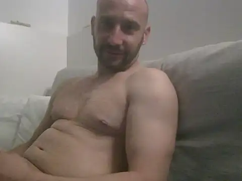 Smileboy698 online show from May 4, 11:40 pm