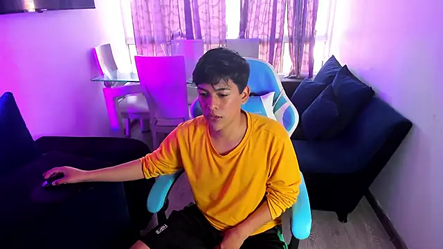 Franco Rizzo  online show from January 27, 8:49 pm