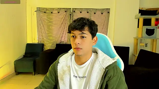 Franco Rizzo  online show from October 12, 8:21 pm