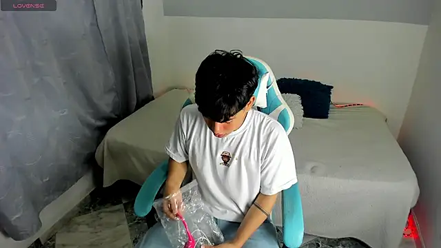 Franco Rizzo  online show from March 16, 7:06 pm