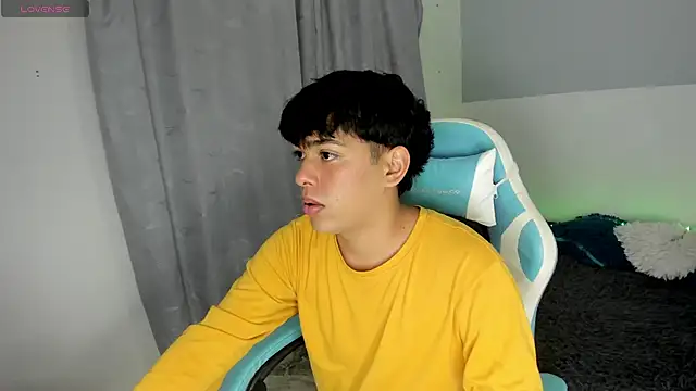 Franco Rizzo  online show from March 22, 5:20 pm