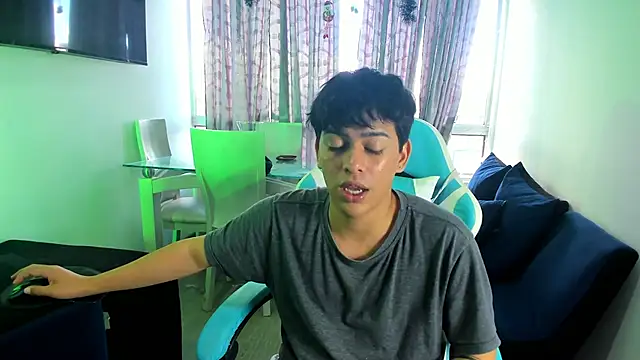 Franco Rizzo  online show from January 29, 8:35 pm