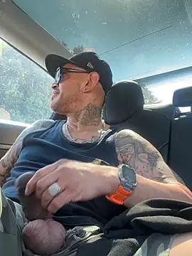 RoodoggXL online show from March 24, 6:41 pm