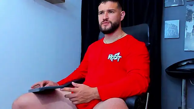 Snapshot of AndrewDiaz chatting on October 22, 5:40 am AndrewDiaz online show from October 22, 5:40 am