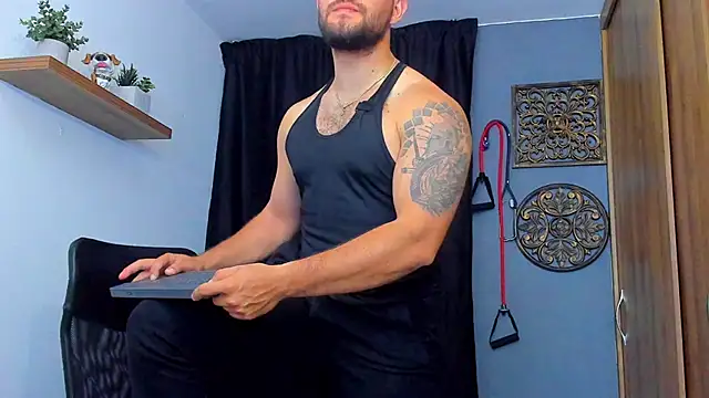 AndrewDiaz online show from March 13, 4:50 am