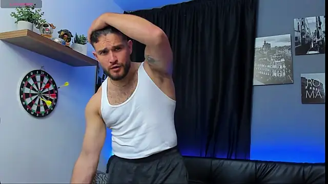 Snapshot of AndrewDiaz chatting on January 23, 6:17 am AndrewDiaz online show from January 23, 6:17 am