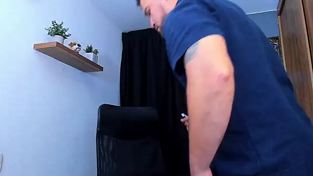 AndrewDiaz online show from February 25, 6:57 am