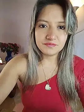 valeriahunter1 online show from May 17, 11:27 pm