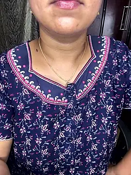 kannadatelugugirl online show from February 24, 1:01 pm