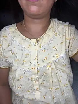 kannadatelugugirl online show from March 28, 10:05 am