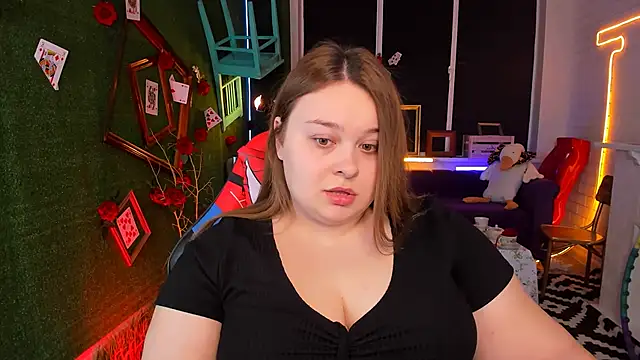 KimberlyMaran online show from February 25, 9:09 am