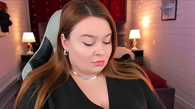 KimberlyMaran online show from February 28, 1:14 pm