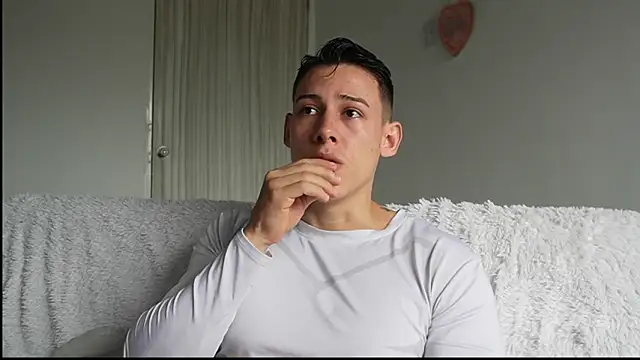 Muscle King Cum online show from June 15, 4:39 pm