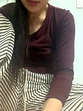 Snapshot of Hoanami chatting on November 21, 4:17 pm Hoanami online show from November 21, 4:17 pm