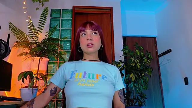 Snapshot of Yeriawaddell_ chatting on October 12, 1:18 am Yeriawaddell  online show from October 12, 1:18 am