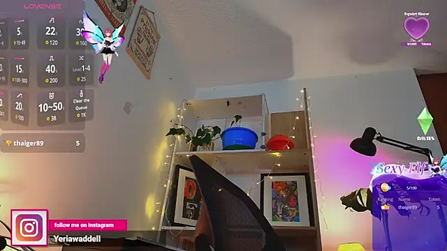 Snapshot of Yeriawaddell_ chatting on February 1, 1:55 am Yeriawaddell  online show from February 1, 1:55 am