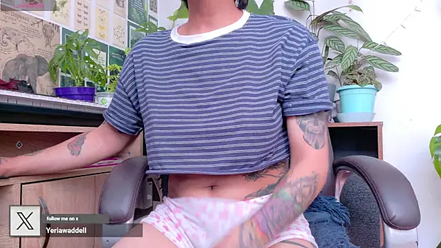 Yeriawaddell  online show from February 9, 7:23 pm