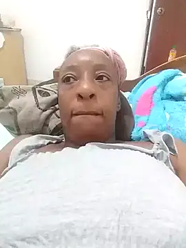 Snapshot of hotmilf_69 chatting on February 9, 8:02 pm hotmilf 69 online show from February 9, 8:02 pm