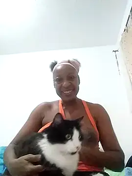 Snapshot of hotmilf_69 chatting on February 23, 4:39 am hotmilf 69 online show from February 23, 4:39 am