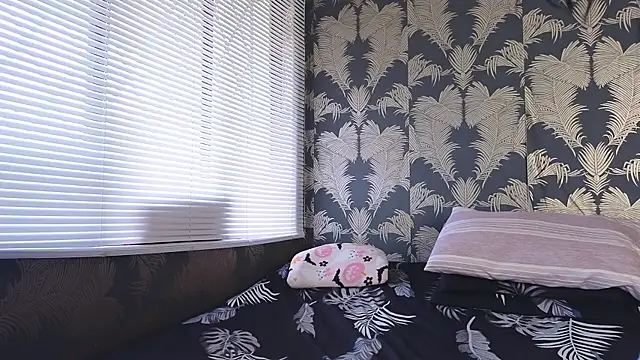 tatiana big ass boobs online show from March 2, 6:59 pm