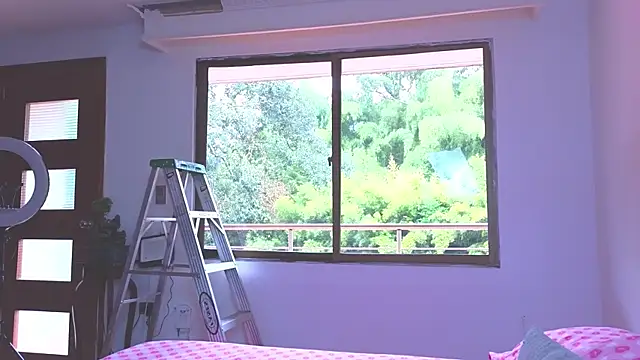 tatiana big ass boobs online show from April 15, 5:17 pm