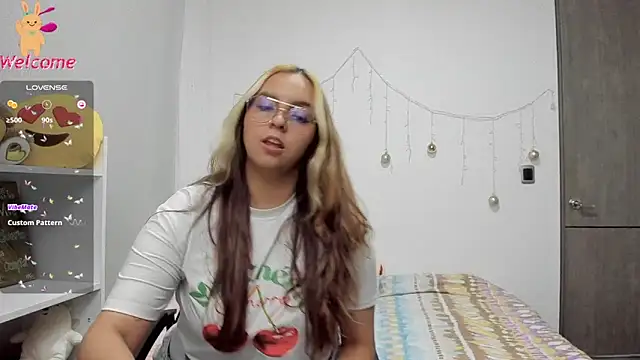 Valery7rose  online show from March 20, 1:24 am