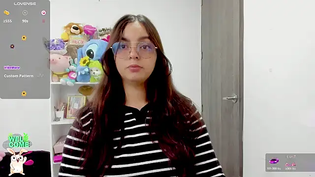 Snapshot of Valery7rose_ chatting on July 7, 3:26 pm Valery7rose online show from July 7, 3:26 pm